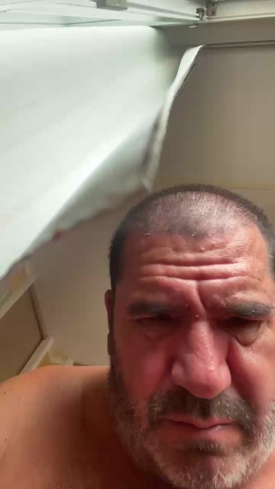 juan6588 live cam on Cam4