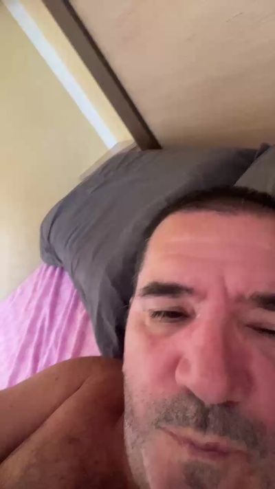 juan6588 live cam on Cam4