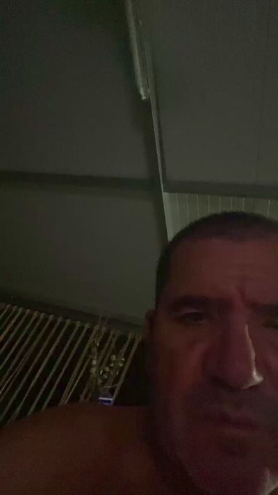 juan6588 live cam on Cam4