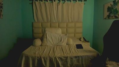 juan__jimenez live cam on Cam4