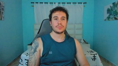 juan__jimenez live cam on Cam4