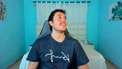 juan__jimenez live cam on Cam4