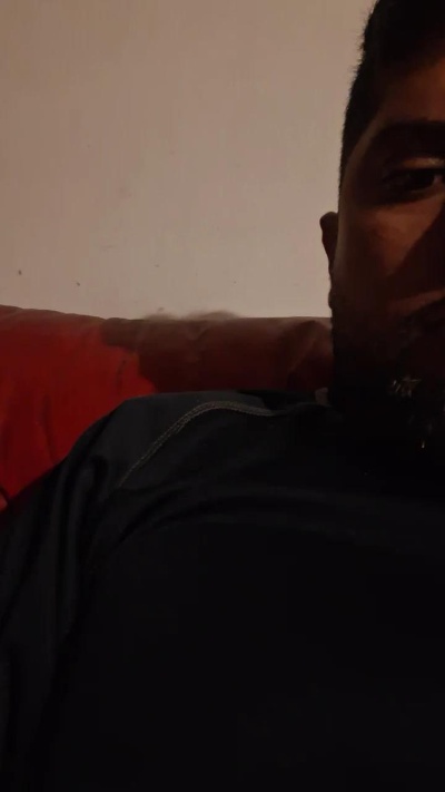 juanca228 live cam on Cam4