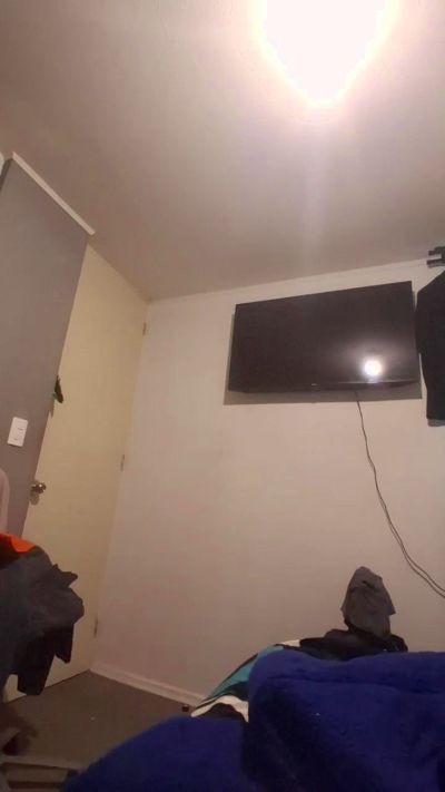 juanca228 live cam on Cam4