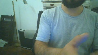 juanci_t live cam on Cam4