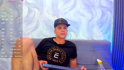juanga_briel live cam on Cam4
