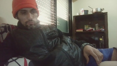 juanignacio19 live cam on Cam4