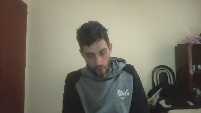 juanignacio19 live cam on Cam4