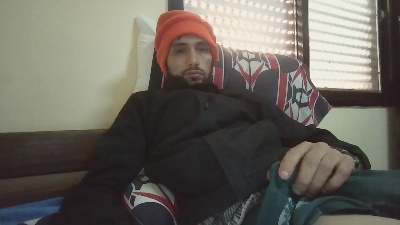 juanignacio19 live cam on Cam4