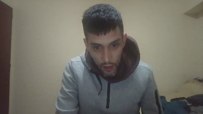juanignacio19 live cam on Cam4
