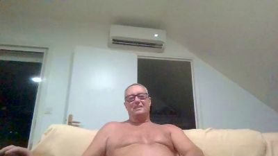 juantobanana live cam on Cam4