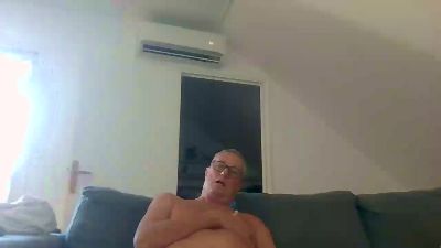 juantobanana live cam on Cam4