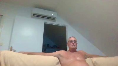 juantobanana live cam on Cam4