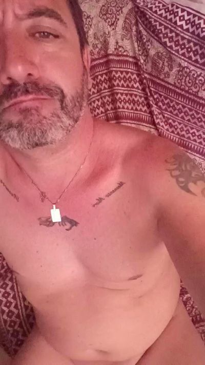 juguetron_xxx live cam on Cam4