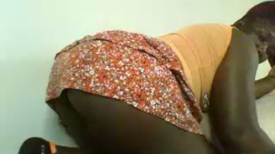 juicy_bella live cam on Cam4
