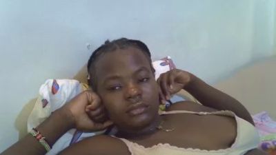 juicy_bella live cam on Cam4