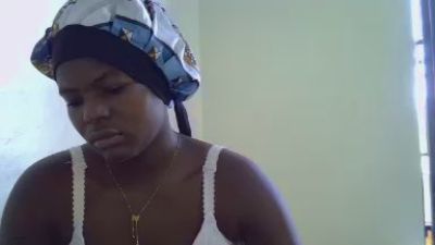 juicy_bella live cam on Cam4