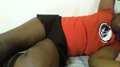 juicy_bella live cam on Cam4
