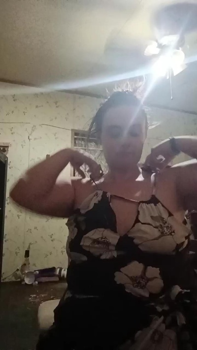 juicygurll live cam on Cam4