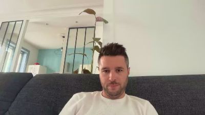 jules_demastre live cam on Cam4