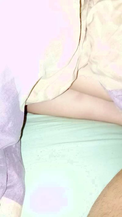 julhagordinha live cam on Cam4