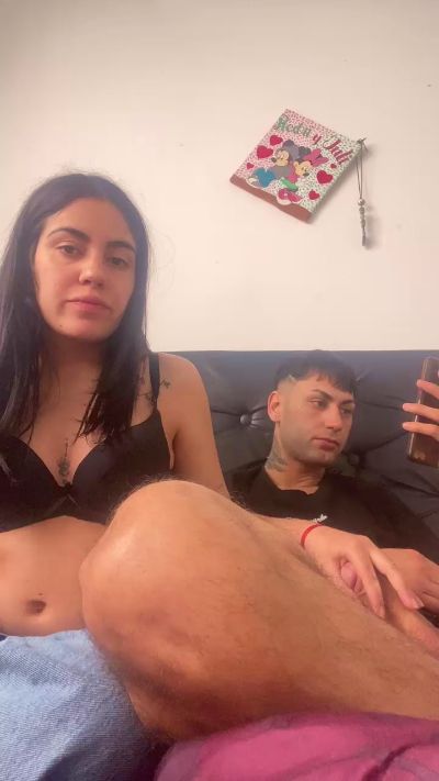 juli625 live cam on Cam4