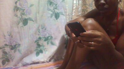 juliahchoco live cam on Cam4
