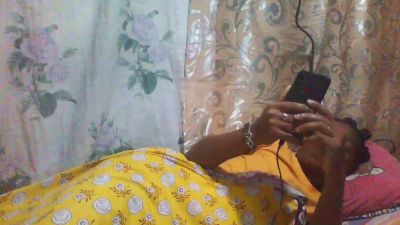 juliahchoco live cam on Cam4