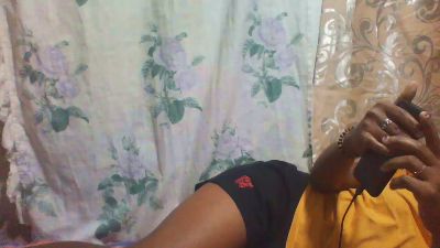 juliahchoco live cam on Cam4