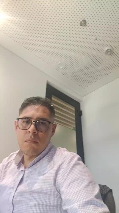 julian9113sexy live cam on Cam4