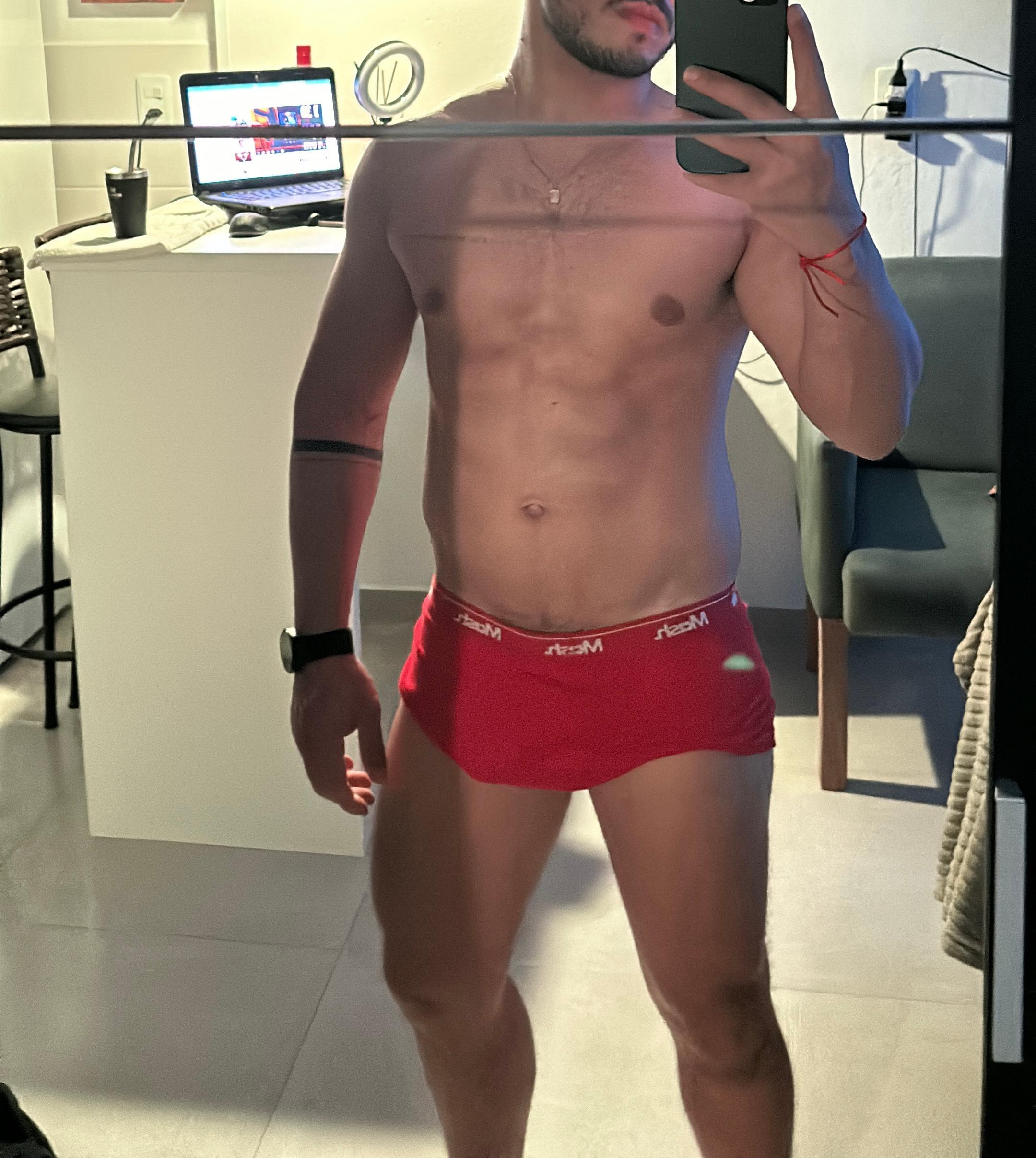 julianohot69 live cam on Cam4