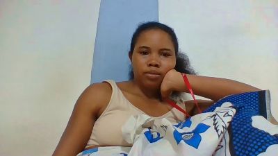 julie349 live cam on Cam4