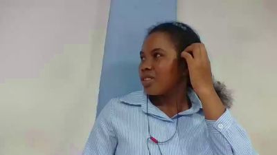 julie349 live cam on Cam4