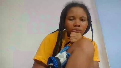 julie349 live cam on Cam4