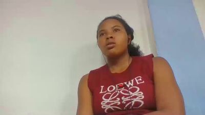 julie349 live cam on Cam4