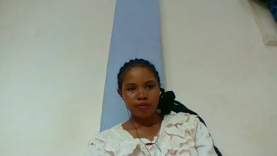 julie349 live cam on Cam4