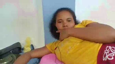julie349 live cam on Cam4