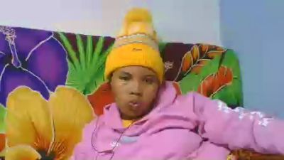 julie349 live cam on Cam4