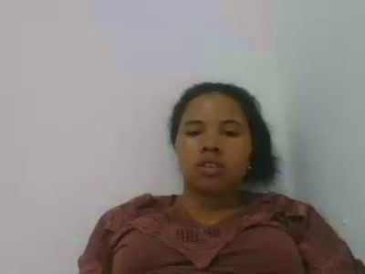 julie349 live cam on Cam4
