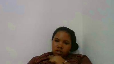 julie349 live cam on Cam4