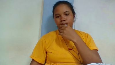julie349 live cam on Cam4