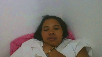 julie349 live cam on Cam4