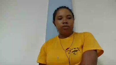 julie349 live cam on Cam4