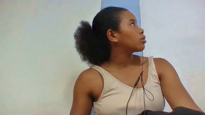 julie349 live cam on Cam4