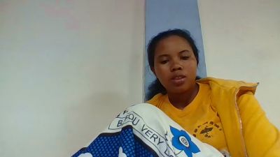 julie349 live cam on Cam4