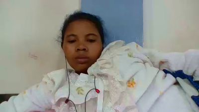 julie349 live cam on Cam4