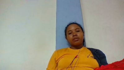 julie349 live cam on Cam4