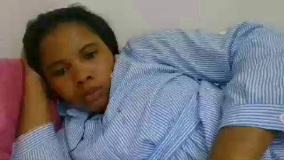 julie349 live cam on Cam4
