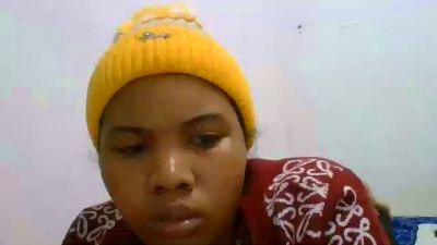 julie349 live cam on Cam4