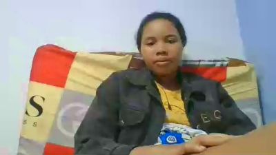 julie349 live cam on Cam4